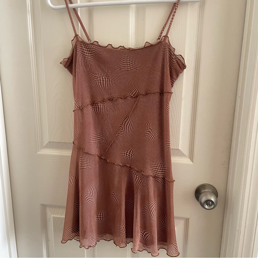 URBAN OUTFITTERS SWIRL PRINT LETTUCE HEM DRESS